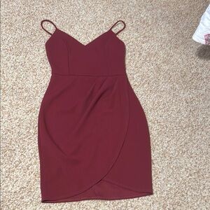 Elegant Burgundy Spaghetti Strap Dress